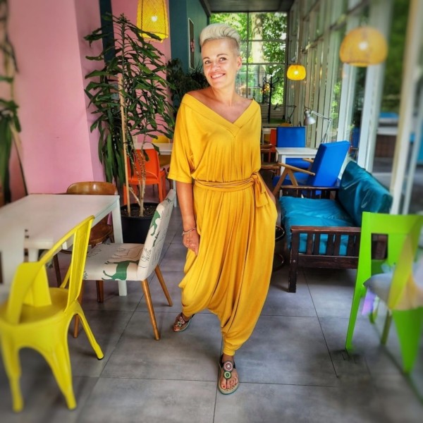 Kombinezon śpiochowy krótki rękaw bananowy