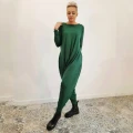 Ryba_kombinezon_śpiochy _długi_rękaw_wyjątkowy_styl_dekolt_wygoda_dzianina_wiskoza_luźny_fason_zieleń_trawa.jpg