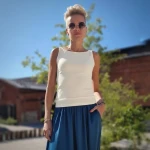 Top na krótkich ramiączkach ecru