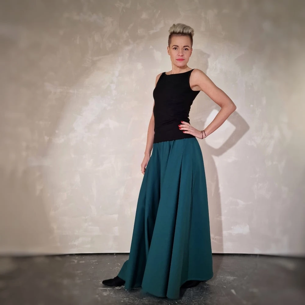 Ryba_spodnie_spodnica_koło_eleganckie_wyjątkowe_nietuzinkowe_zieleń butelkowa_1.jpg